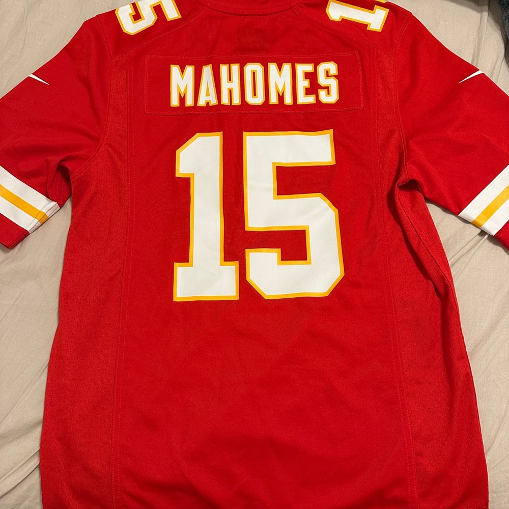 Nike Red and White Mahomes Jersey